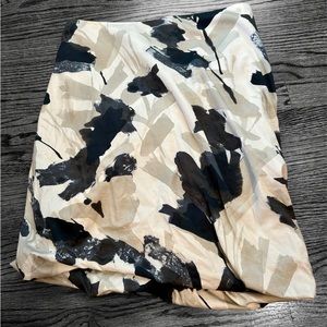 SALE! PAUW Amsterdam Size 2 Grey White Modern Midi Skirt